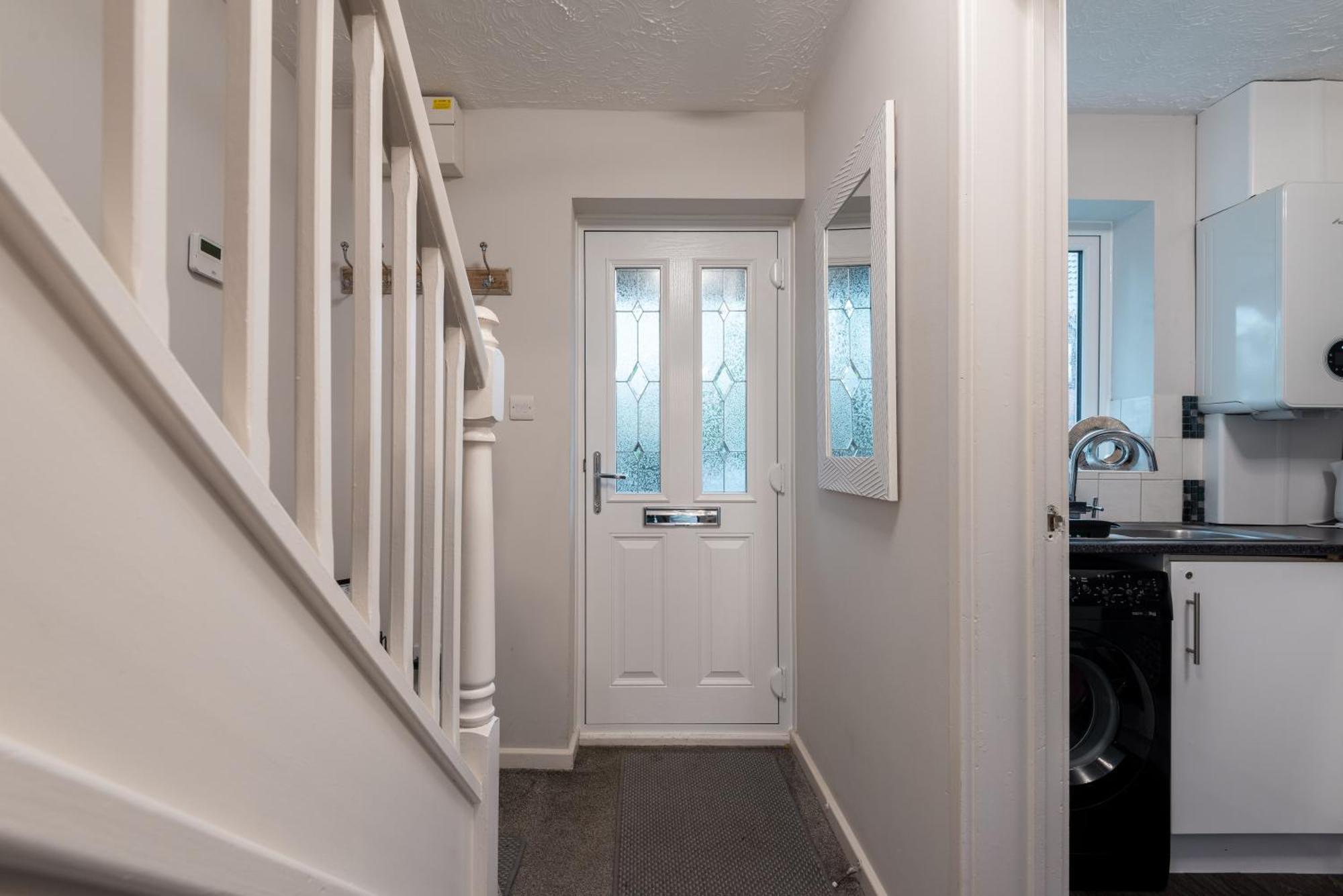 Worcester Fabulous Cherry Tree Mews Self Check In Dogs Welcome By Prior Arrangement , 2 Double Bedrooms ,Super Fast Wi-Fi, With Free Off Road Parking For 2 Vehicles Near Royal Hospital And Woodland Walks Exteriör bild