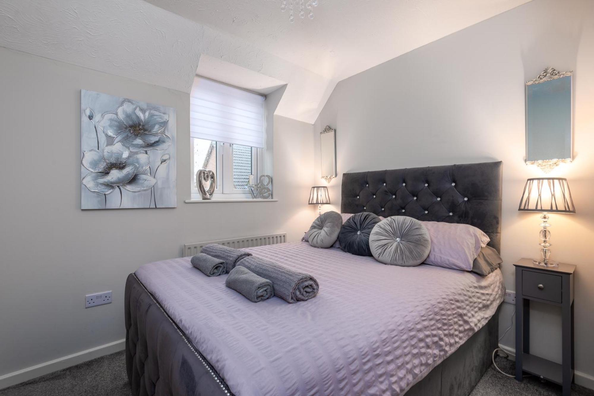 Worcester Fabulous Cherry Tree Mews Self Check In Dogs Welcome By Prior Arrangement , 2 Double Bedrooms ,Super Fast Wi-Fi, With Free Off Road Parking For 2 Vehicles Near Royal Hospital And Woodland Walks Exteriör bild