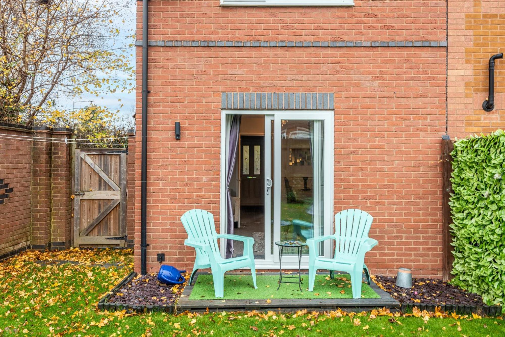 Worcester Fabulous Cherry Tree Mews Self Check In Dogs Welcome By Prior Arrangement , 2 Double Bedrooms ,Super Fast Wi-Fi, With Free Off Road Parking For 2 Vehicles Near Royal Hospital And Woodland Walks Exteriör bild